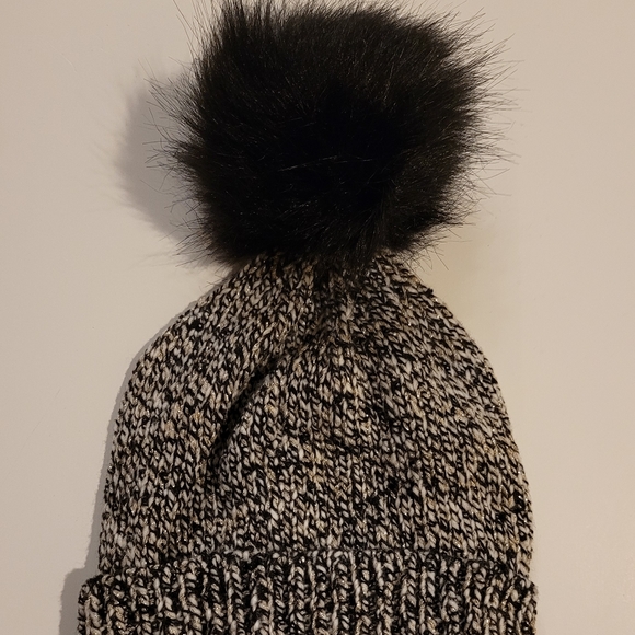 Loft Shimmer Tweed Pom Pom Beanie Hat New With Tag - Picture 7 of 12